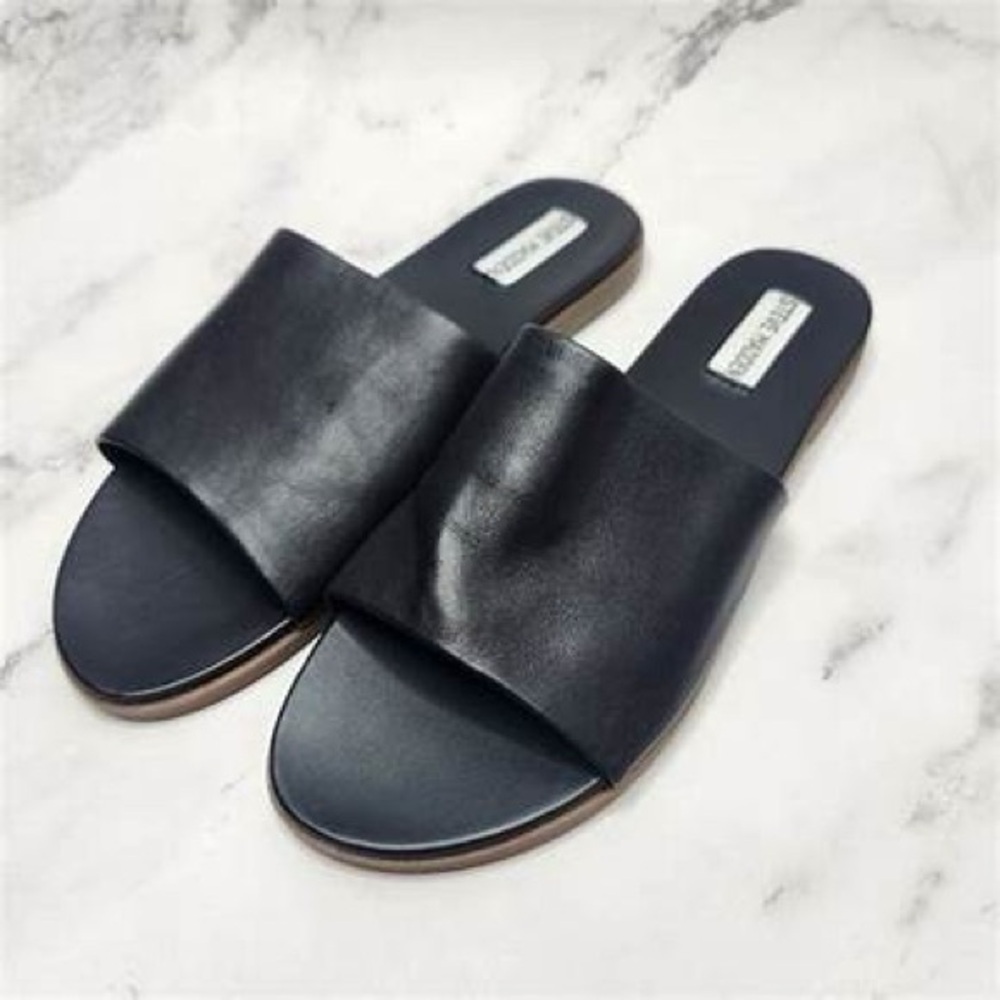 Steve Madden Women's Karolyn Black Leather Sandals- size 8